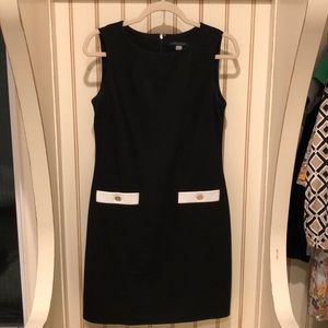 TOMMY HILFIGER BLACK AND WHITE FORMAL DRESS